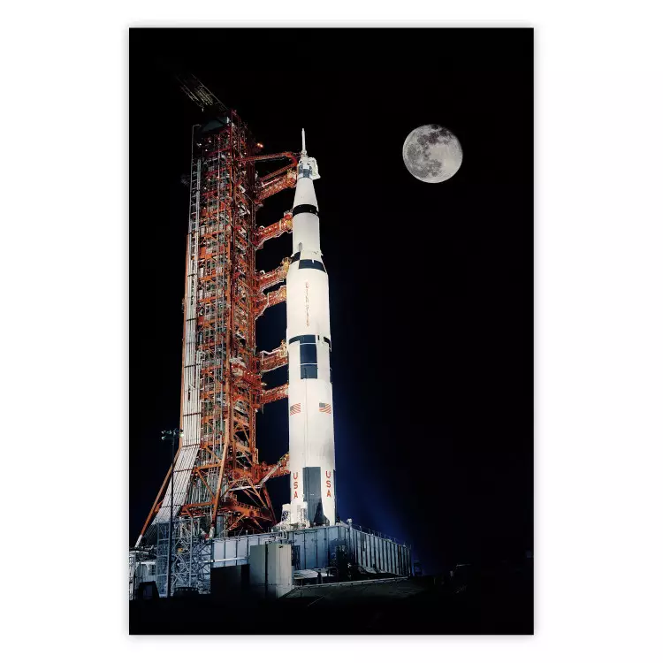 Reiseziel - Rakete an Andockstation, Mond im Hintergrund