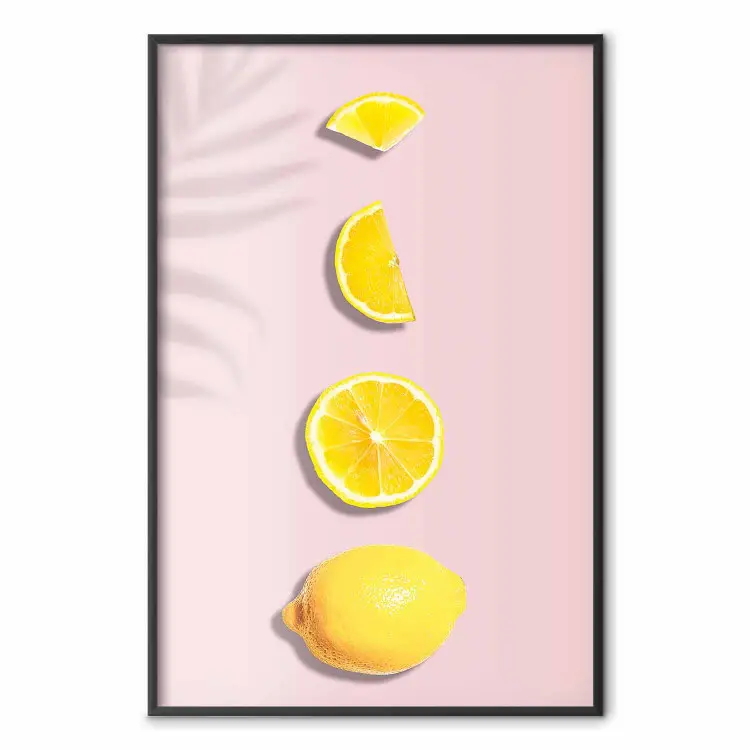 Ein Stück Exotik - Zitrone auf pastellfarbenem Hintergrund