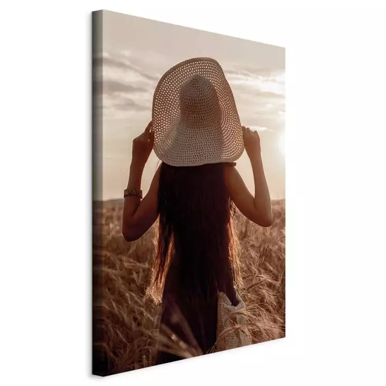 Späte Ernte (1-teilig) Hochformat - Frau bei Sonnenuntergang