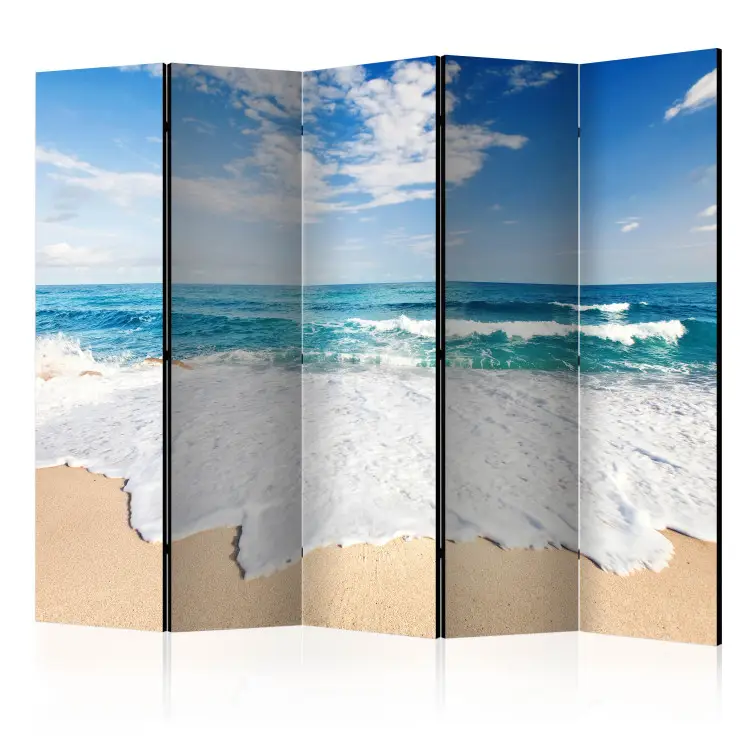 Am Meer entlang II - Landschaft des blauen Meeres vor Himmel