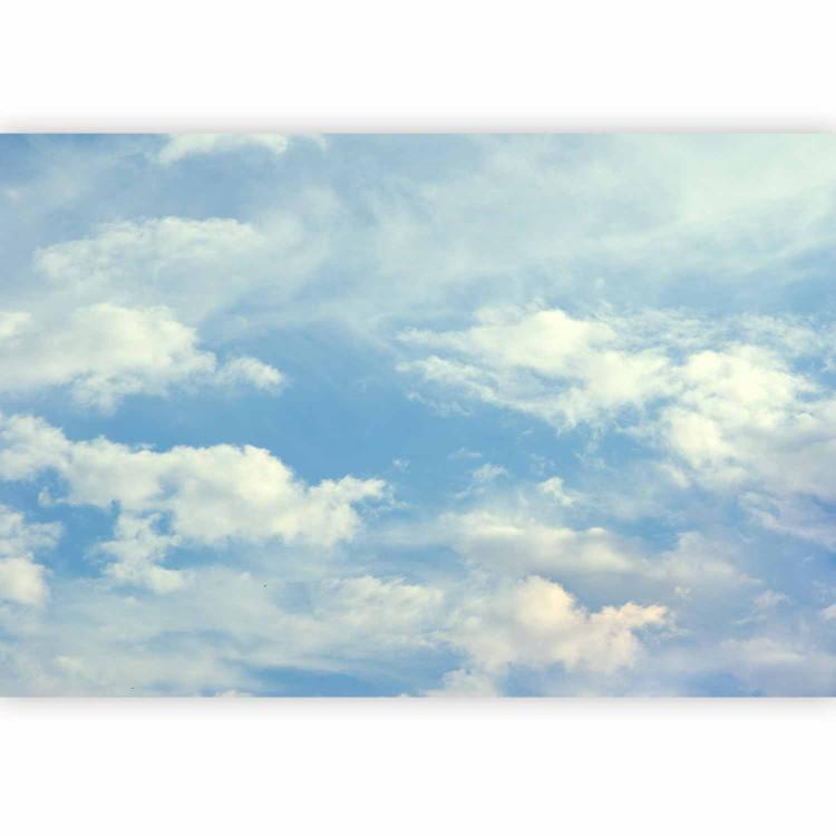 Kopf in den Wolken - blauer Himmel mit weißen Wolken