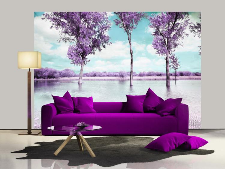 Fototapete Lavendellandschaft - Bäume über Wasser im provenzalischen Stil